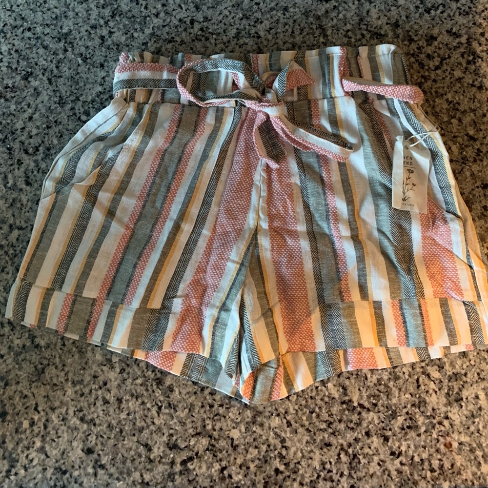Indigo Rein Women’s Linen Shorts